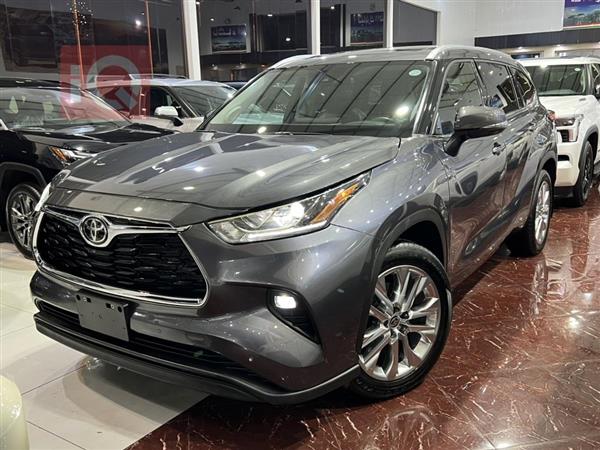 Toyota for sale in Iraq